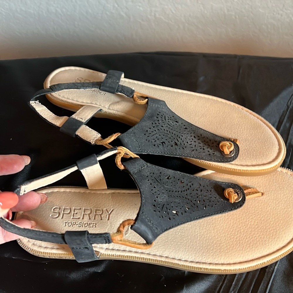 Sperry top sider sandal in black leather, size 7.